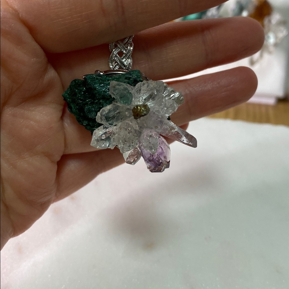 Malachite & Amethyst Statement Ring | Raw Quartz & Pyrite - Picture 5 of 8
